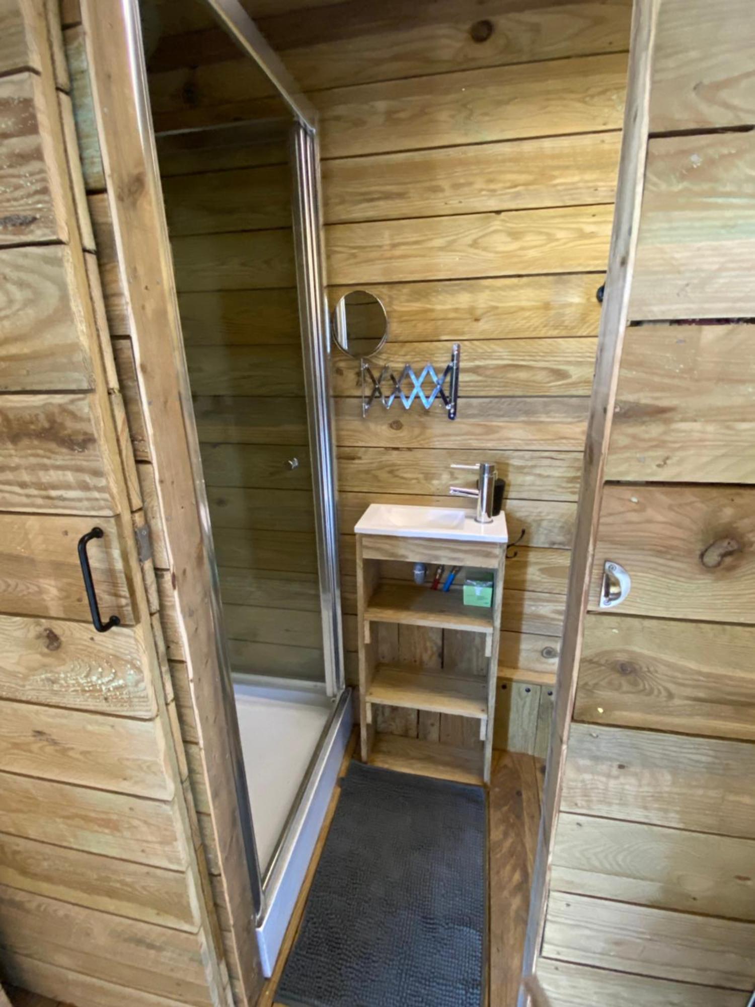Tiny House ξενώνας Digny Εξωτερικό φωτογραφία