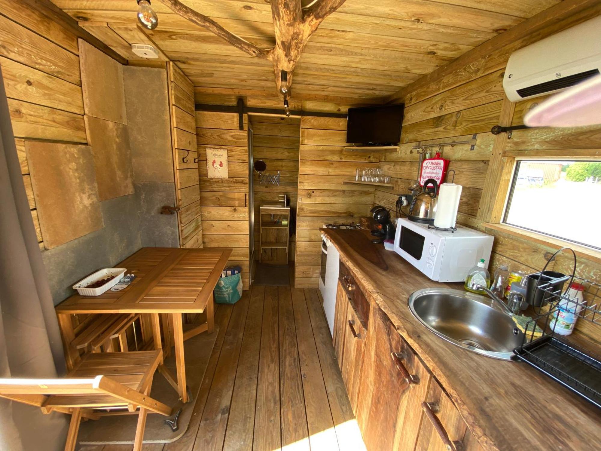 Tiny House ξενώνας Digny Εξωτερικό φωτογραφία