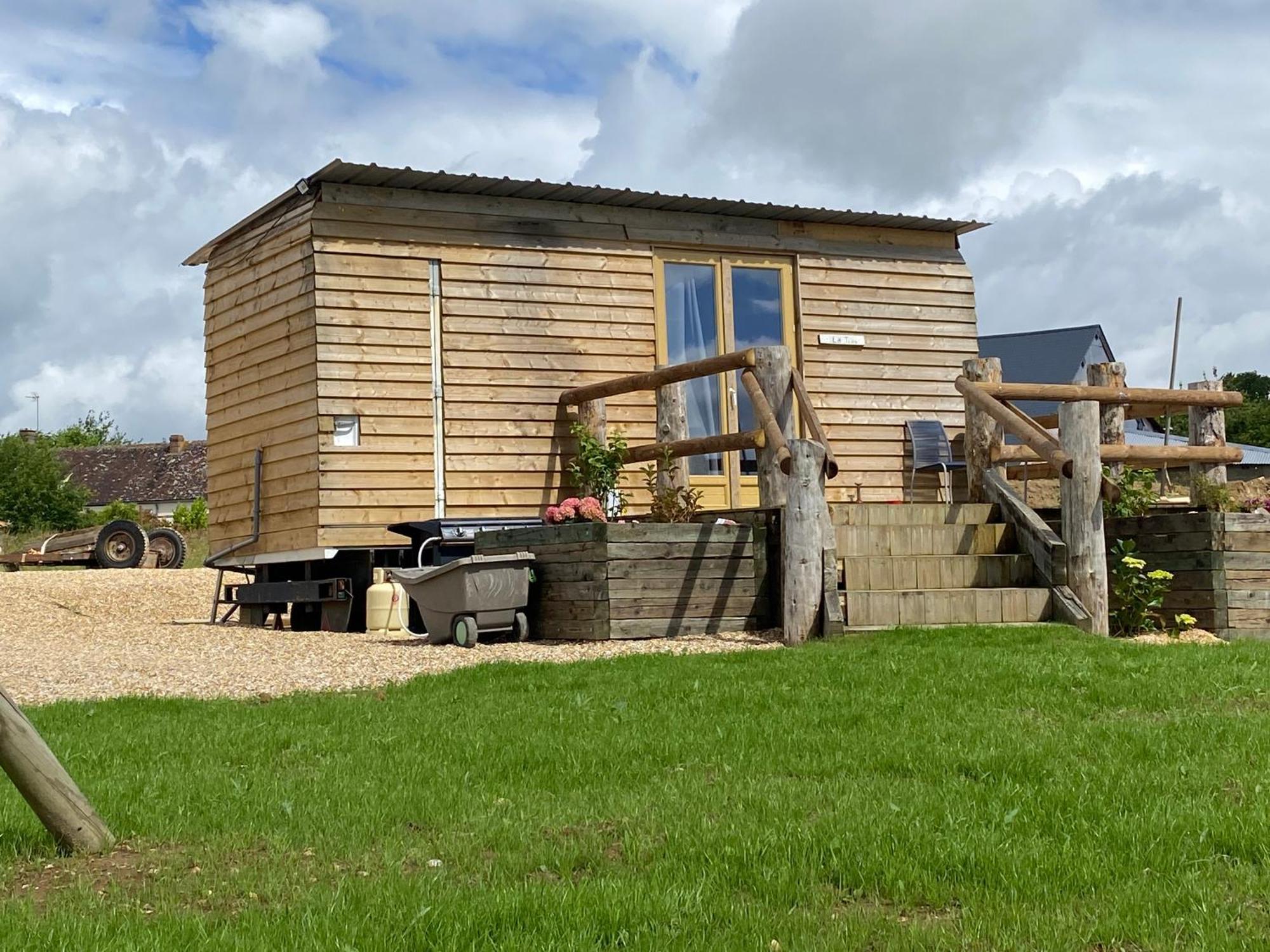 Tiny House ξενώνας Digny Εξωτερικό φωτογραφία