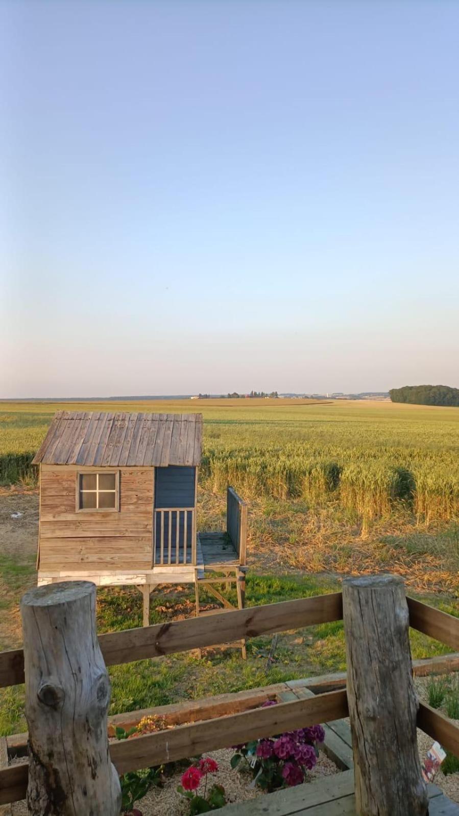 Tiny House ξενώνας Digny Εξωτερικό φωτογραφία