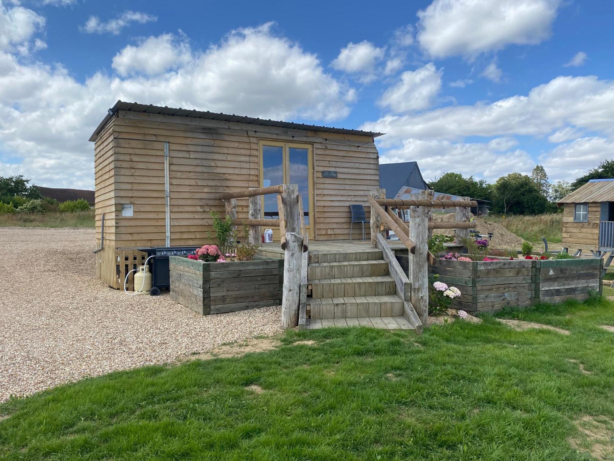 Tiny House ξενώνας Digny Εξωτερικό φωτογραφία