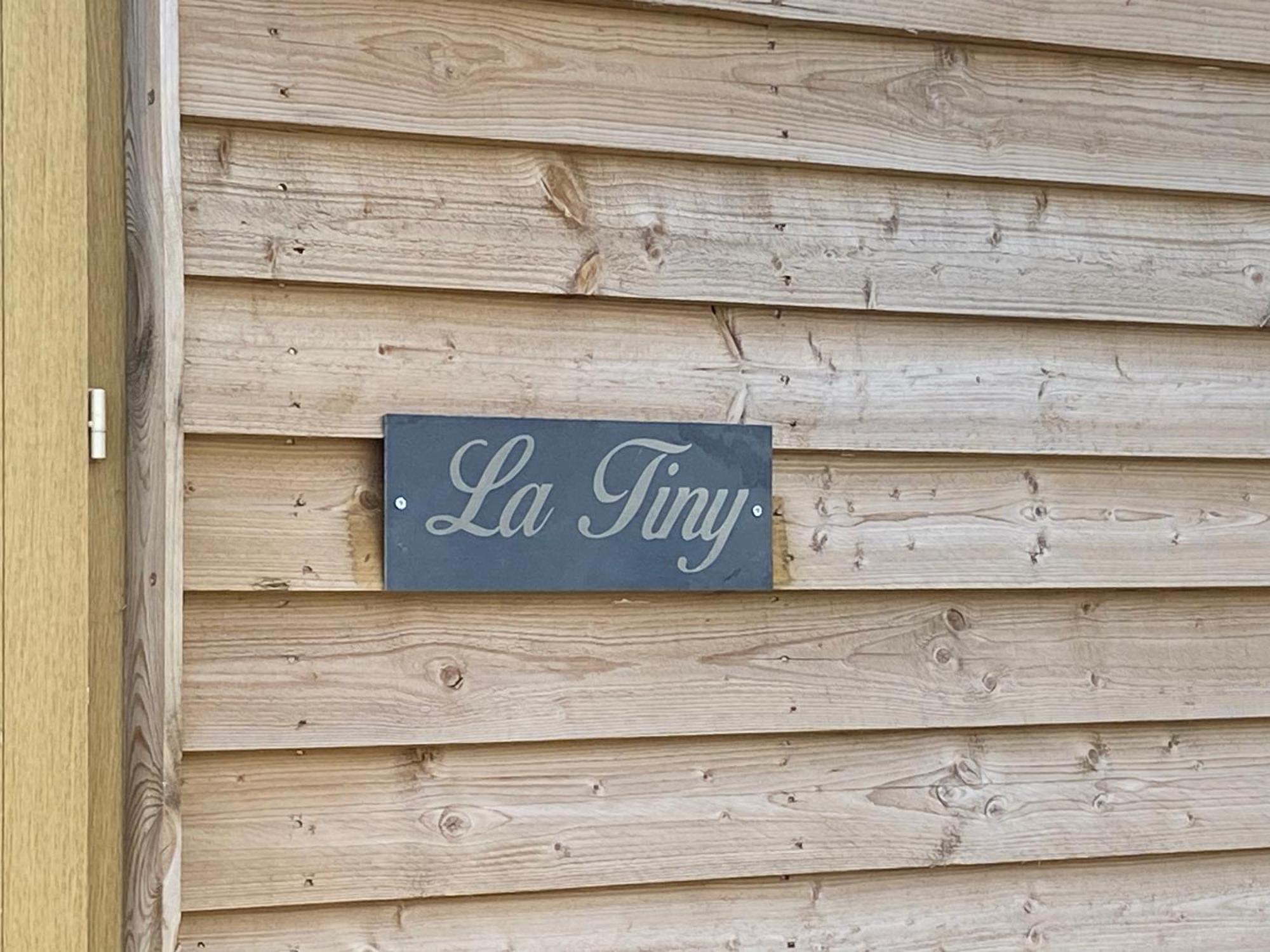 Tiny House ξενώνας Digny Εξωτερικό φωτογραφία