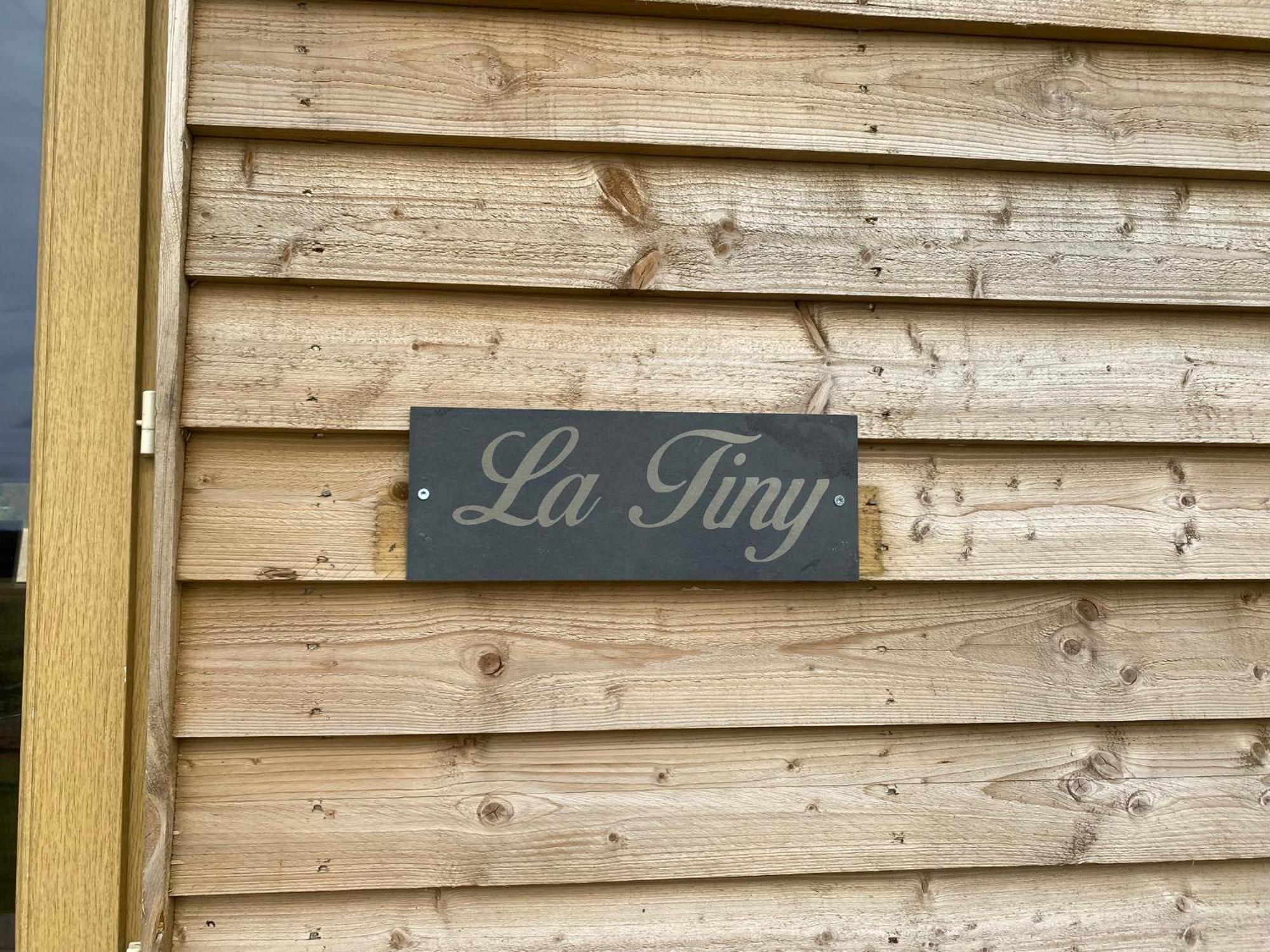 Tiny House ξενώνας Digny Εξωτερικό φωτογραφία